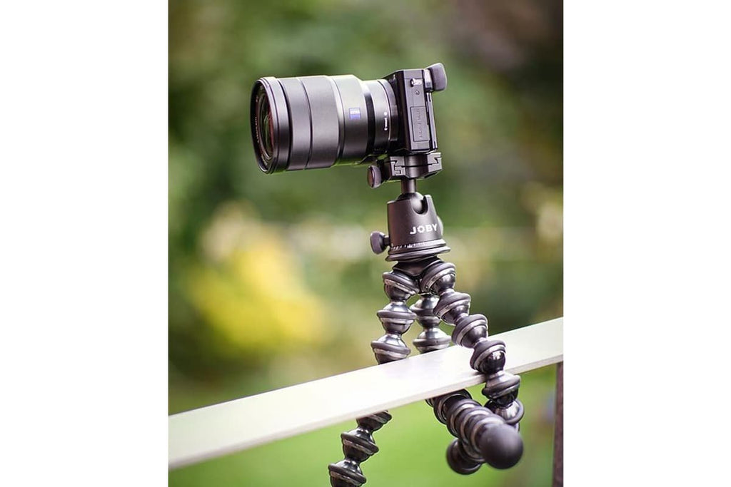 JOBY GorillaPod 5K Stand. Premium Flexible Tripod 5K Stand for Pro-Grade DSLR Cameras or devices up to 5K (11lbs). Black/Charcoal.