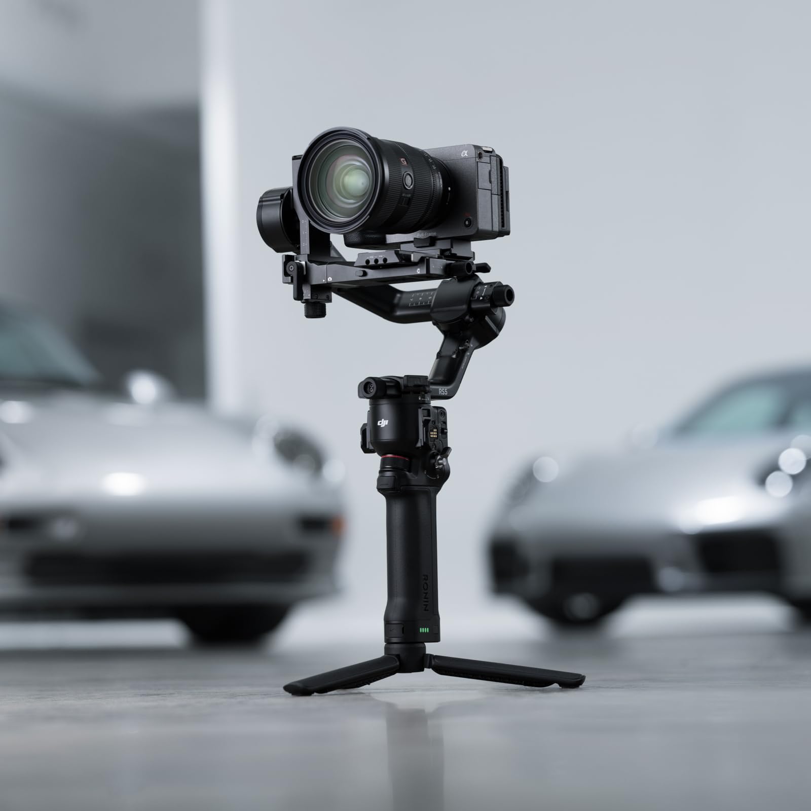 DJI RS 4, 3-Axis Gimbal Stabilizer for DSLR and Mirrorless Cameras Canon/Sony/Panasonic/Nikon/Fujifilm, 2nd-Gen Native Vertical Shooting, 2-Mode Switch Joystick, Teflon Axis Arms, Camera Gimbal