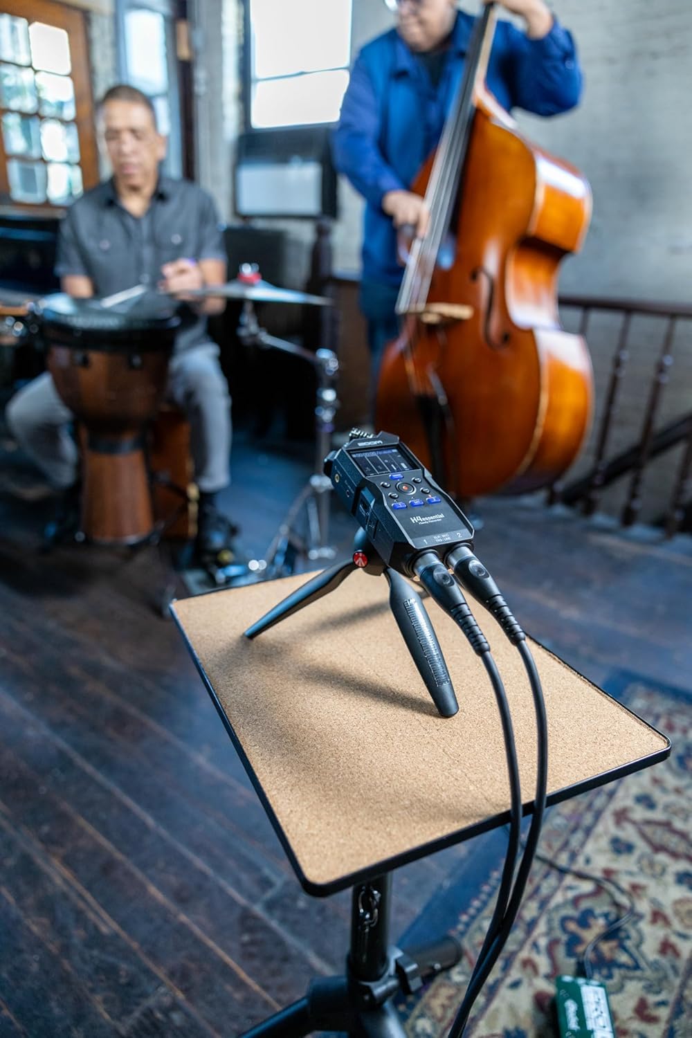 Zoom H4 Essential Handheld Recorder for Musicians, Podcasters & Filmmakers